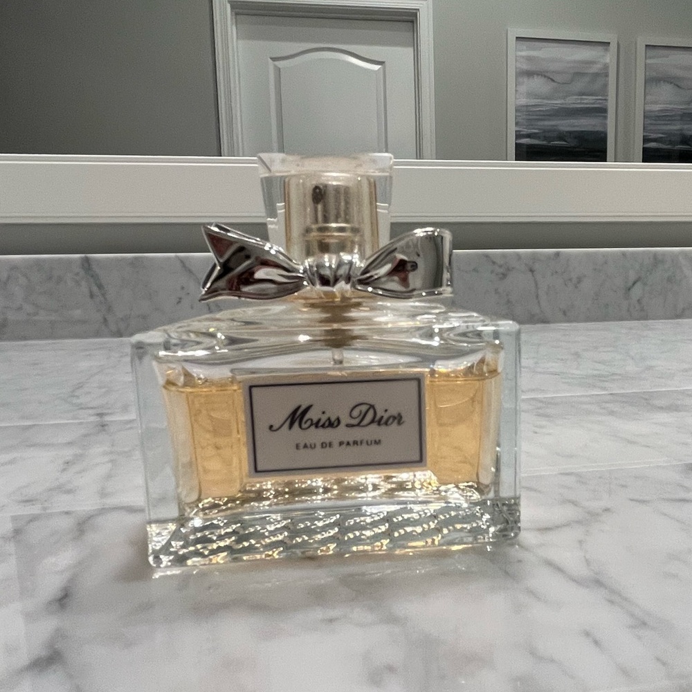 Miss Dior eau de parfum 1.7 oz